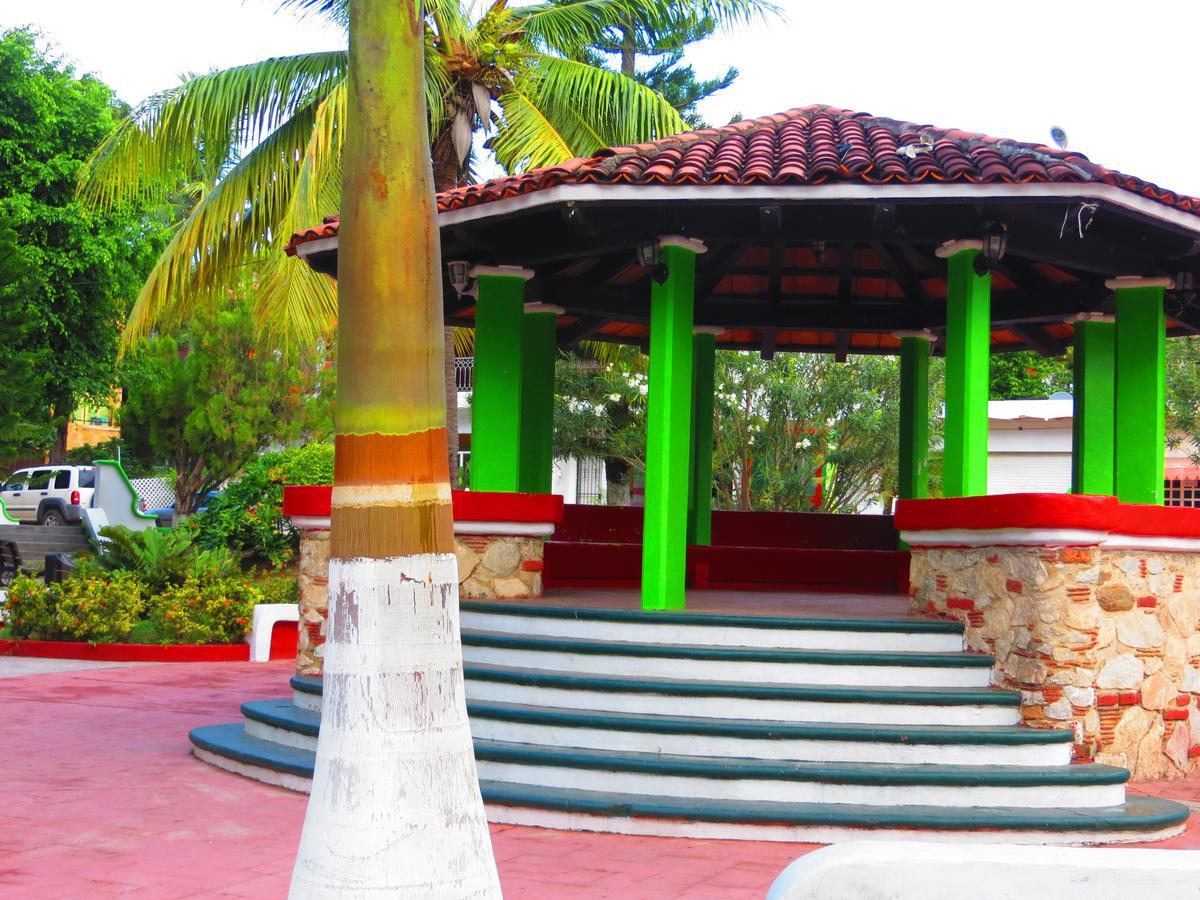 La Cruz Inn La Cruz de Huanacaxtle Eksteriør billede